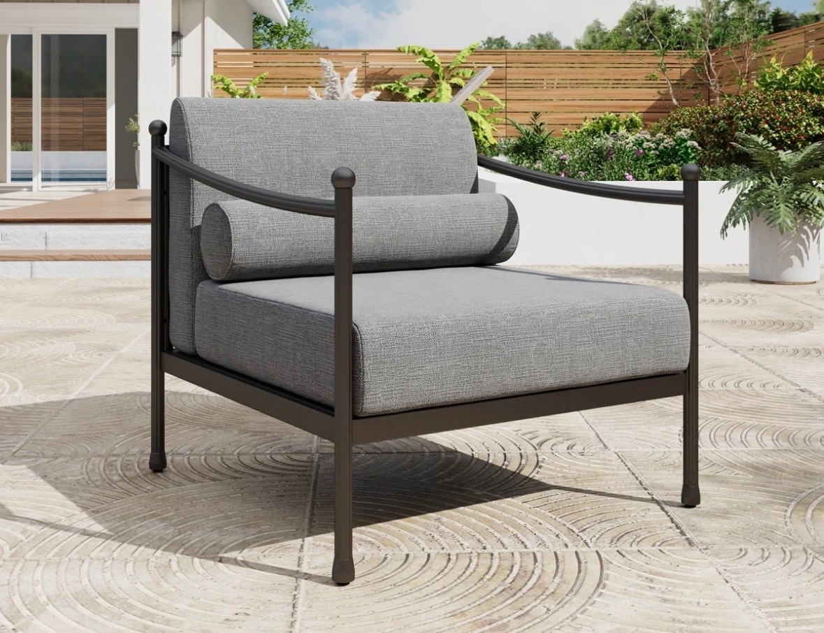 The Perfect Outdoor Accent Chair

#LTKSeasonal #LTKHome
