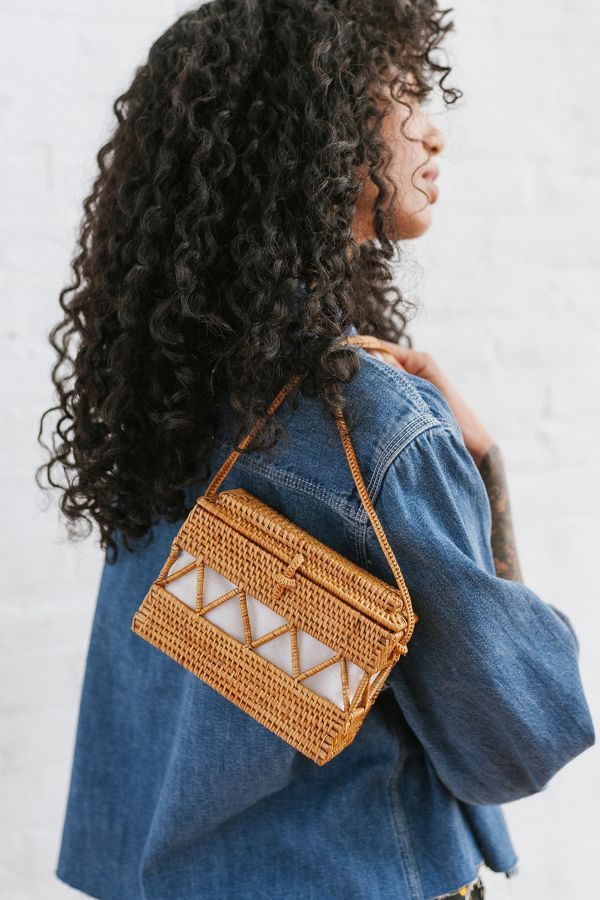 Straw Structured Crossbody Bag | Urban Outfitters (US and RoW)