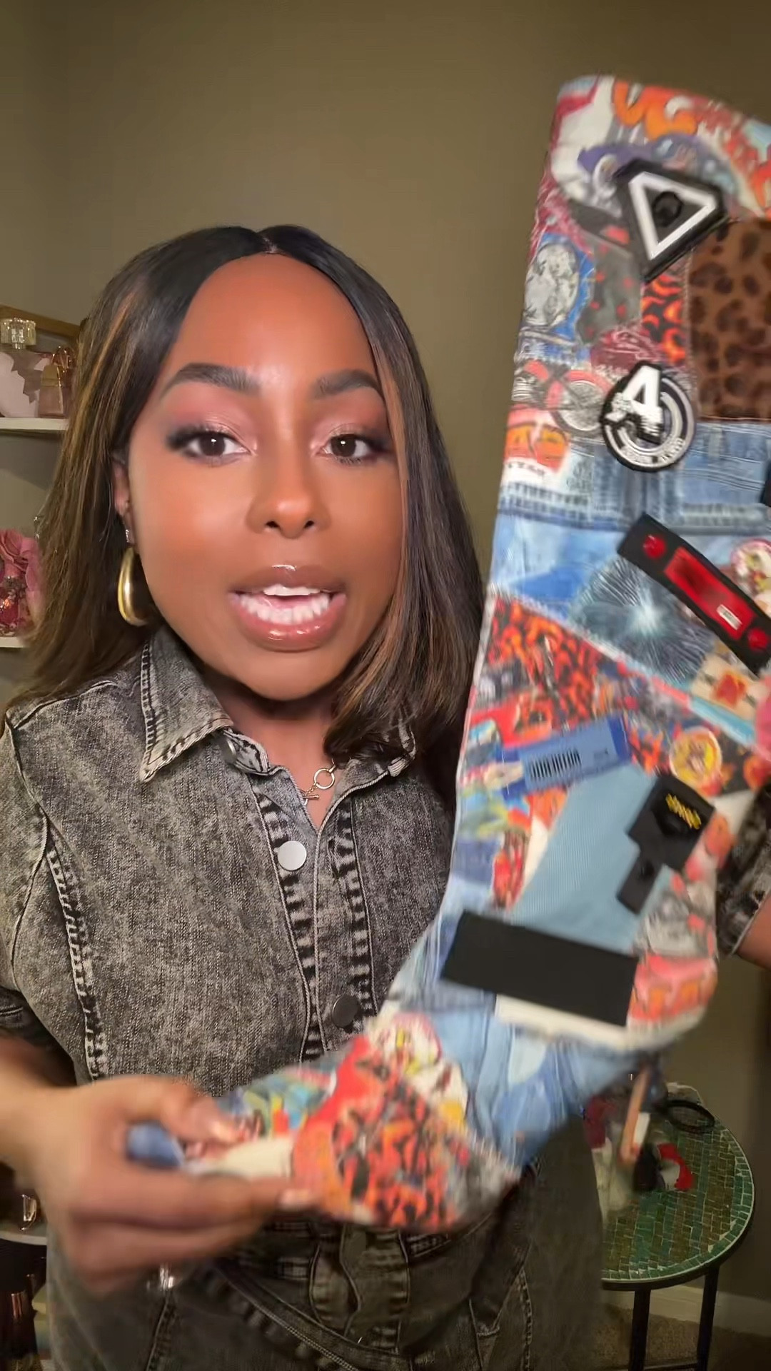 Abstract denim = instant outfit upgrade @AKIRA 

The boots that turn a basic fit into a moment. 🔥🔥🔥

#boots #denimboots #bootseason #abstractart #akira 

#LTKootd