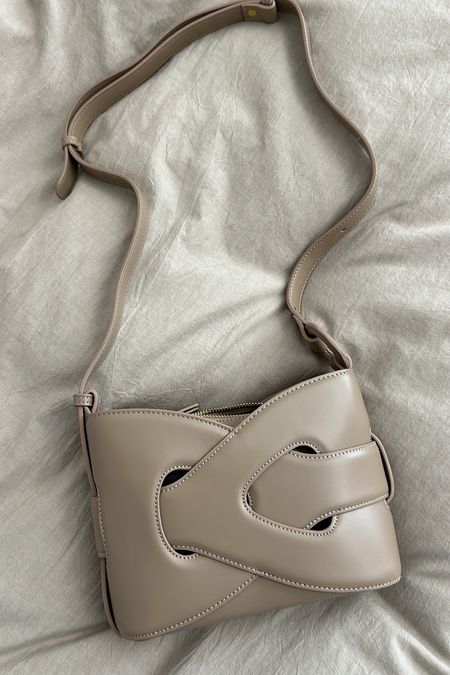 New Amazon handbag


#LTKSaleAlert #LTKOver40 #LTKItBag