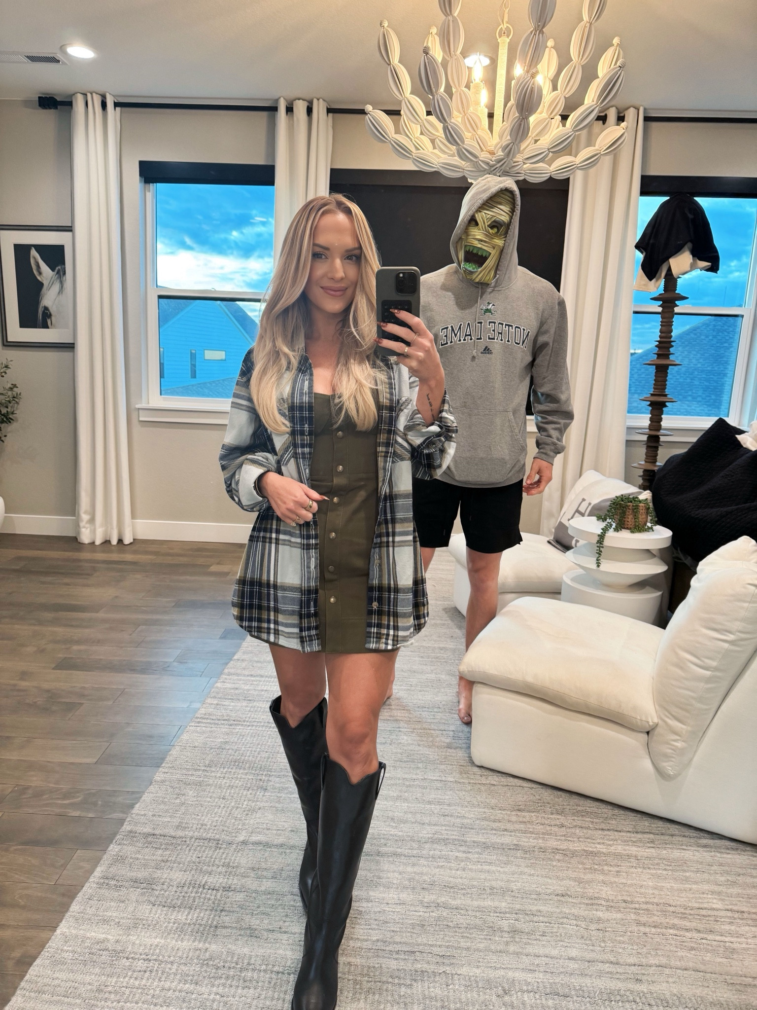 Feeling the fall vibe.

#LTKfamily #LTKstyletip #LTKworkwear