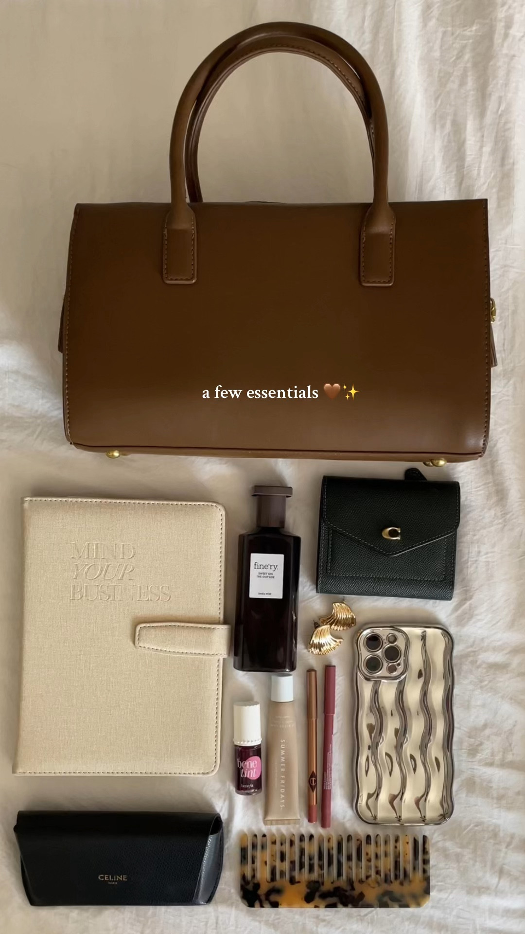 Fall bad essentials 🤎✨

#LTKfindsunder100 #LTKfindsunder50 #LTKitbag