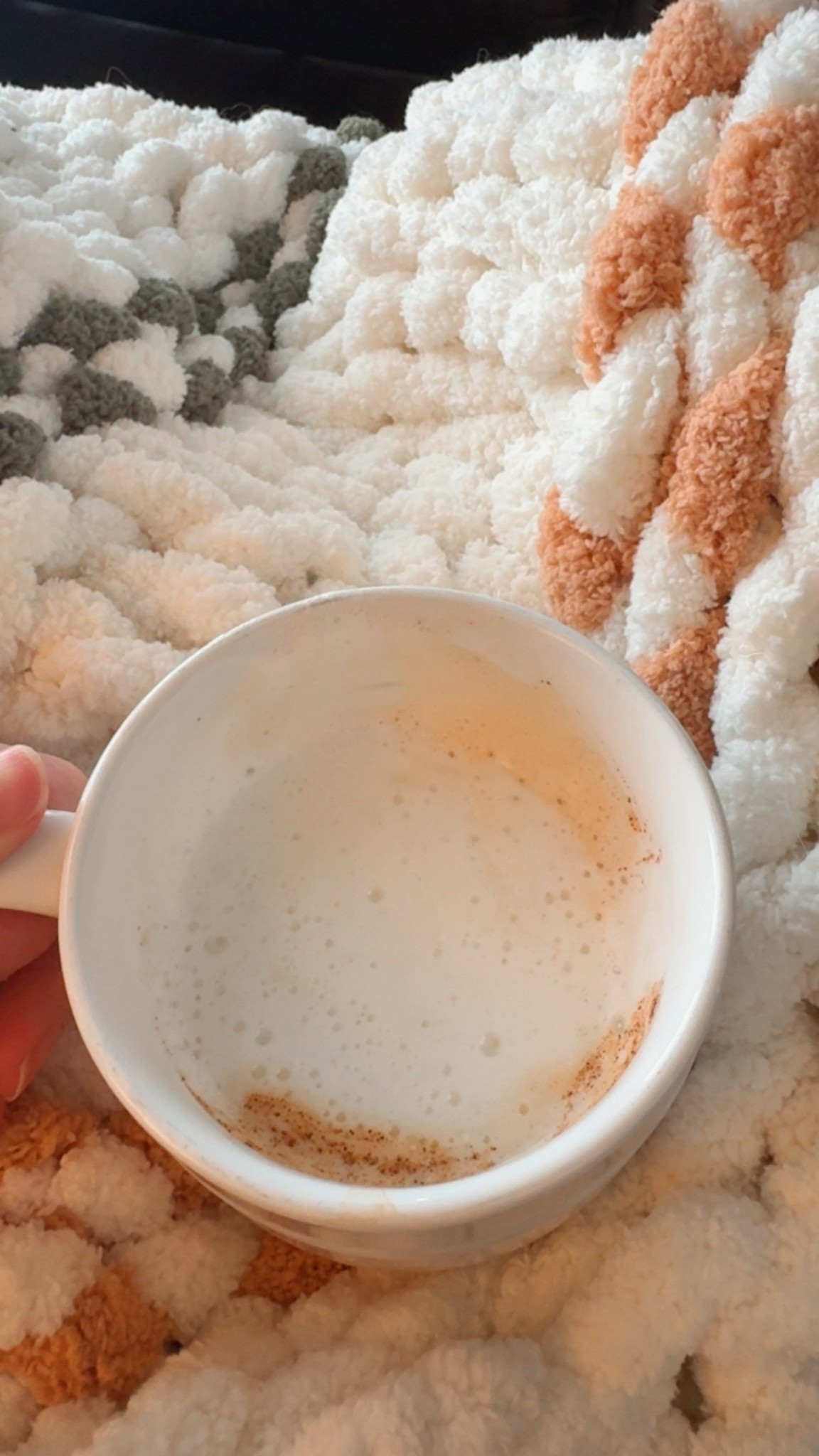 Slow Sunday mornings 💛☕️

#LTKmorningroutine #LTKmomlife #LTKdayinmylife