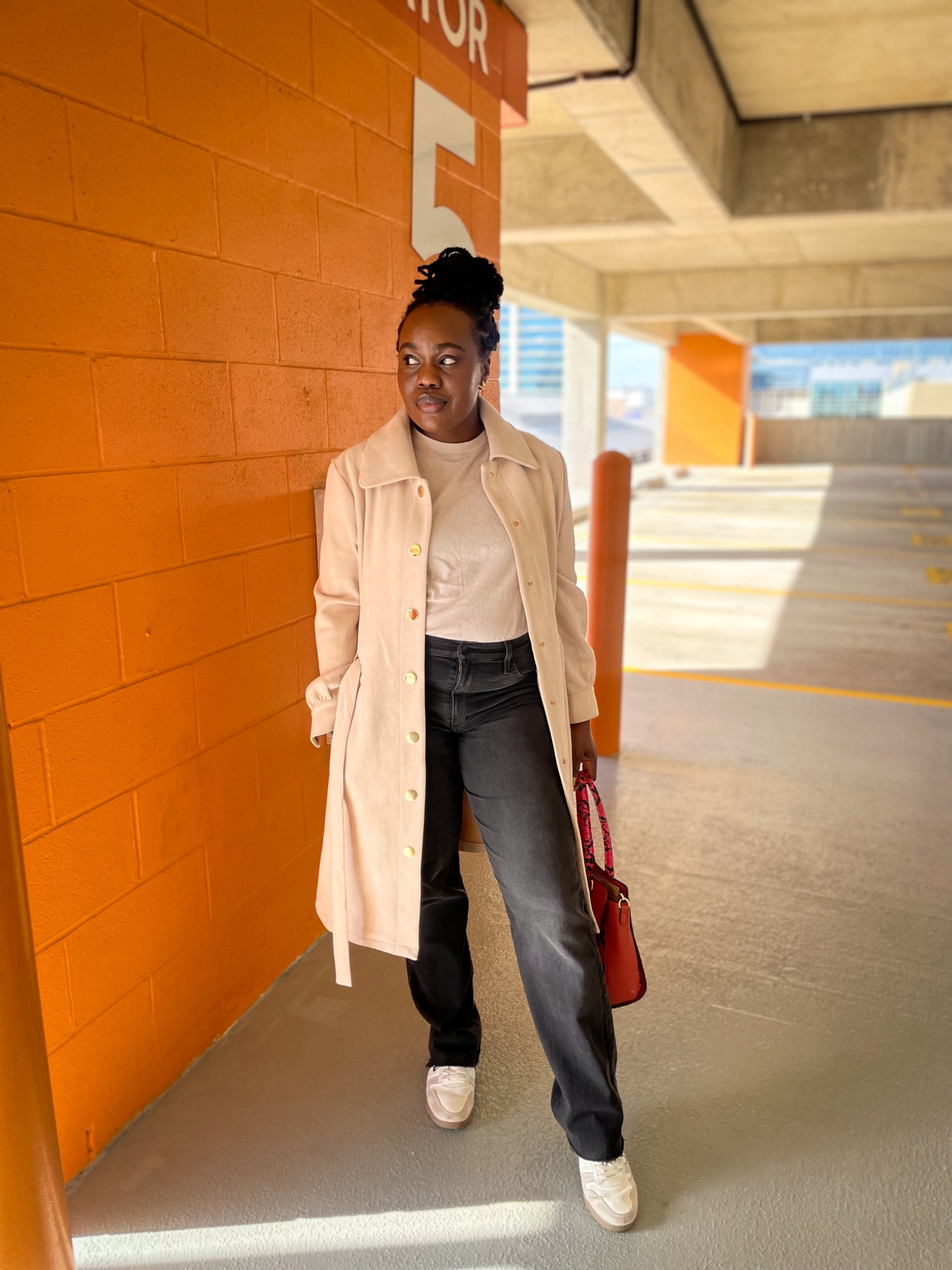 In the trenches 

#LTKWorkwear #LTKStyleTip #LTKMidsize