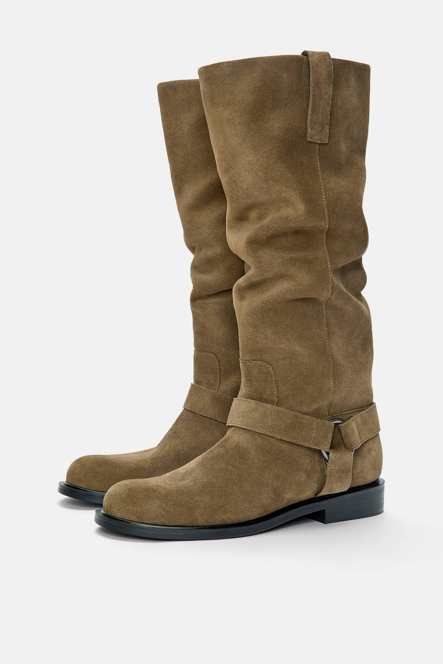 Flat leather biker boots - pull&bear | PULL and BEAR UK