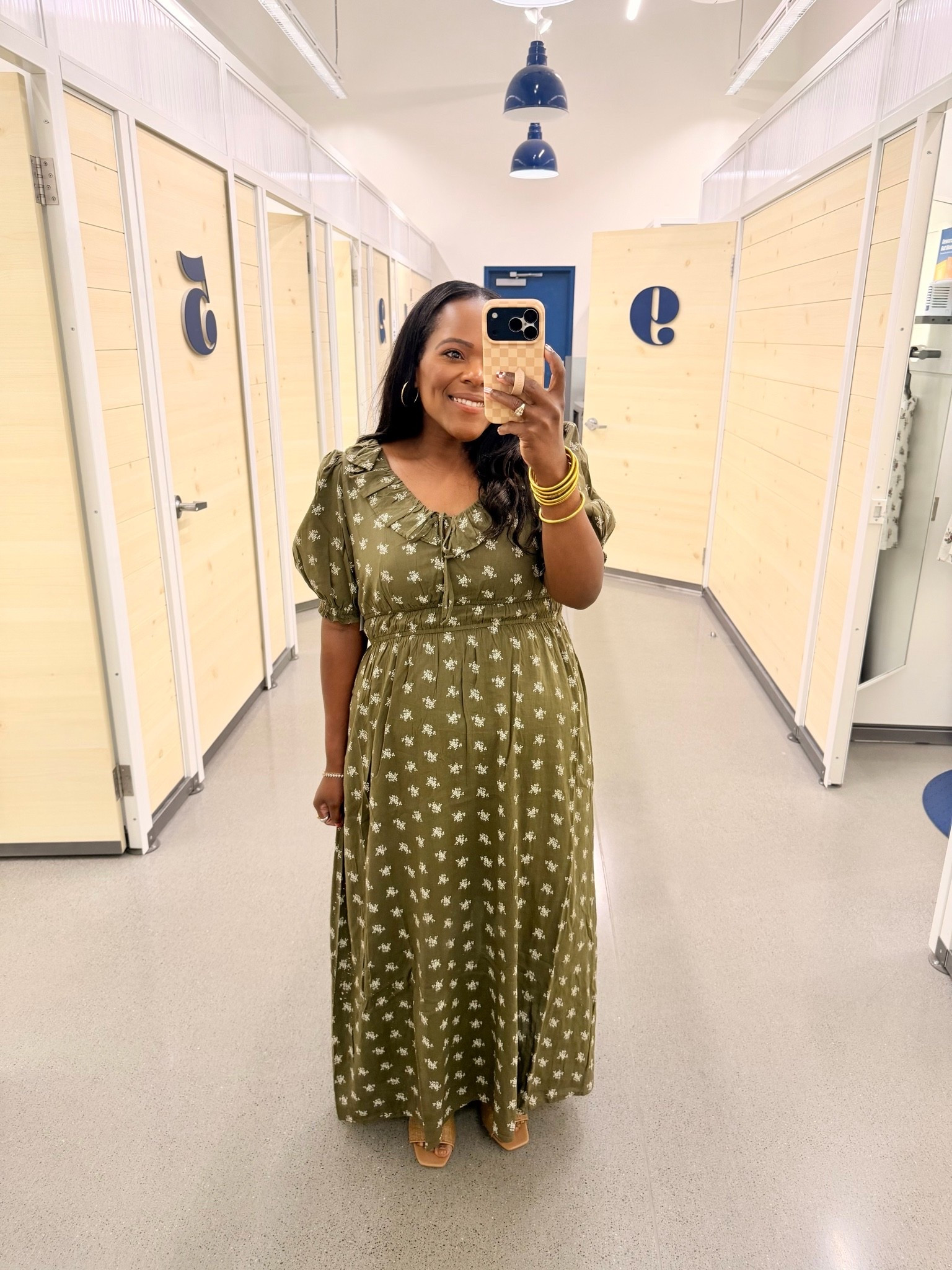 Fall family photo dress idea for the ladies! Love this green dress from Old Navy with these subtle floral prints. Does not have pockets. I’m wearing the size medium.

#LTKBump #LTKSaleAlert #LTKmomlife