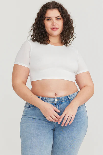 365 SHORT SLEEVE CROP T-SHIRT - COCONUT MILK | TALA (UK)