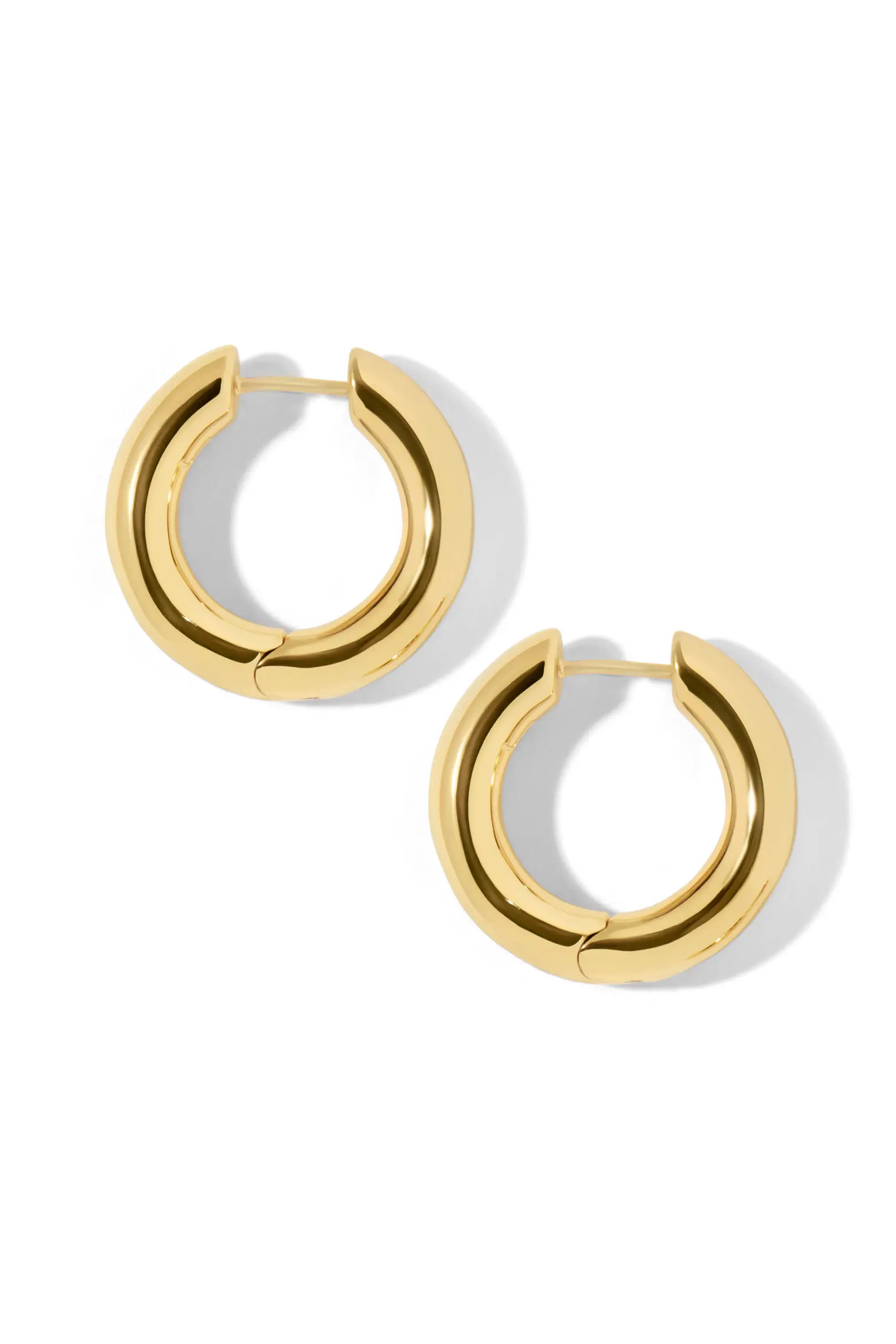 Micro Lilly Huggie Hoop Earrings (Women) | Nordstrom | Nordstrom