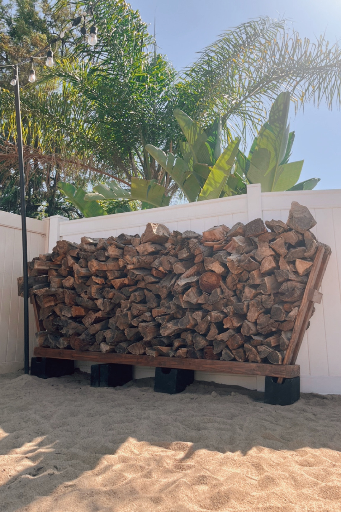DIY firewood stand 🪵

#LTKHome