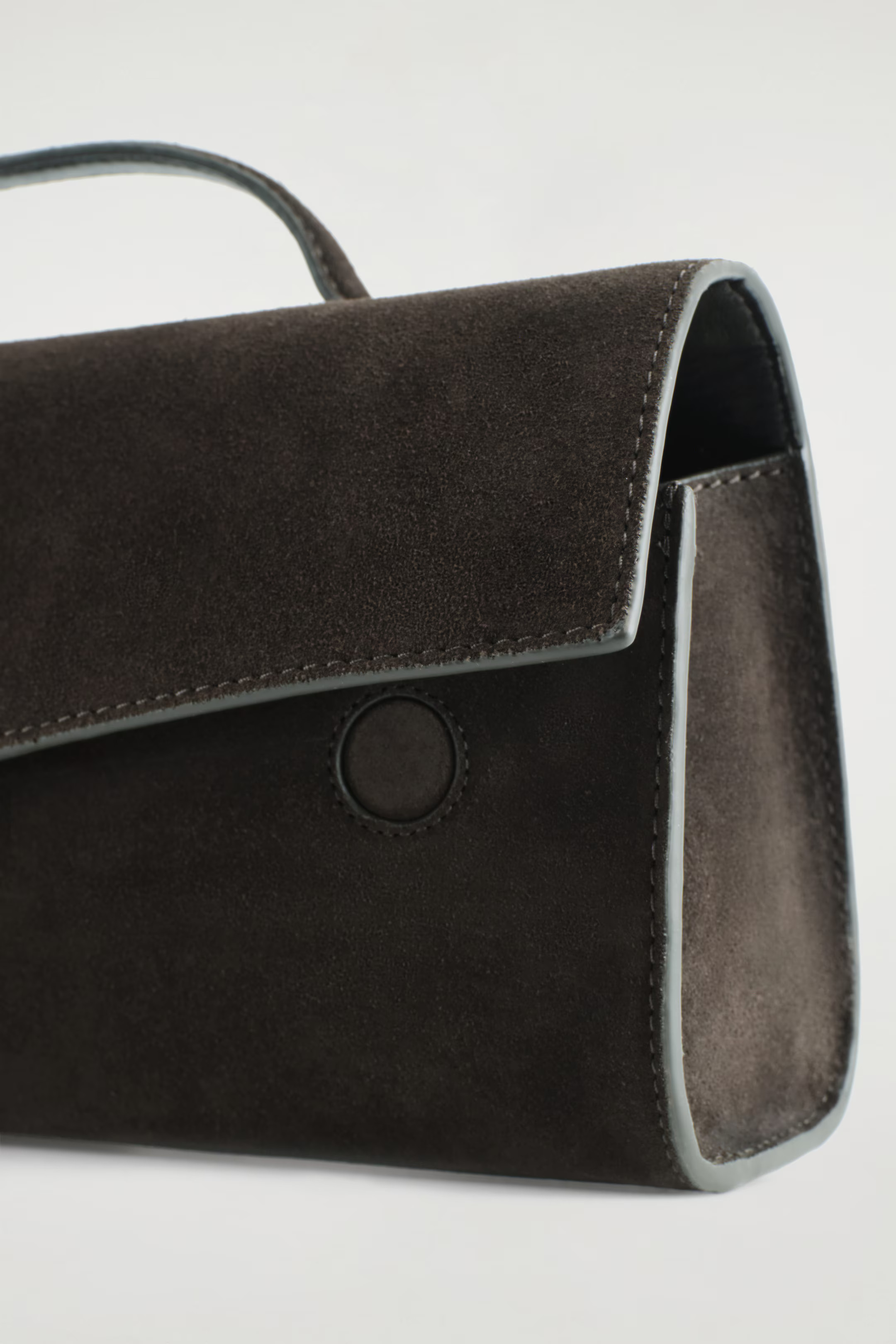 GALLERY CLUTCH BAG - SUEDE - DARK BROWN | COS GB | COS UK