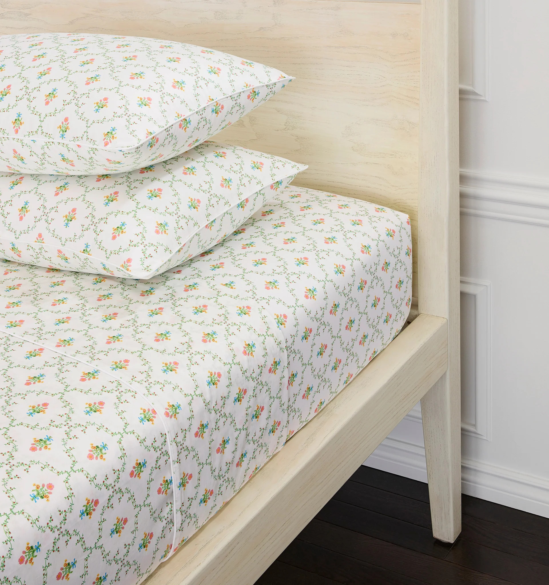The Sheet Set - Pastel Trellis | Hill House Home US