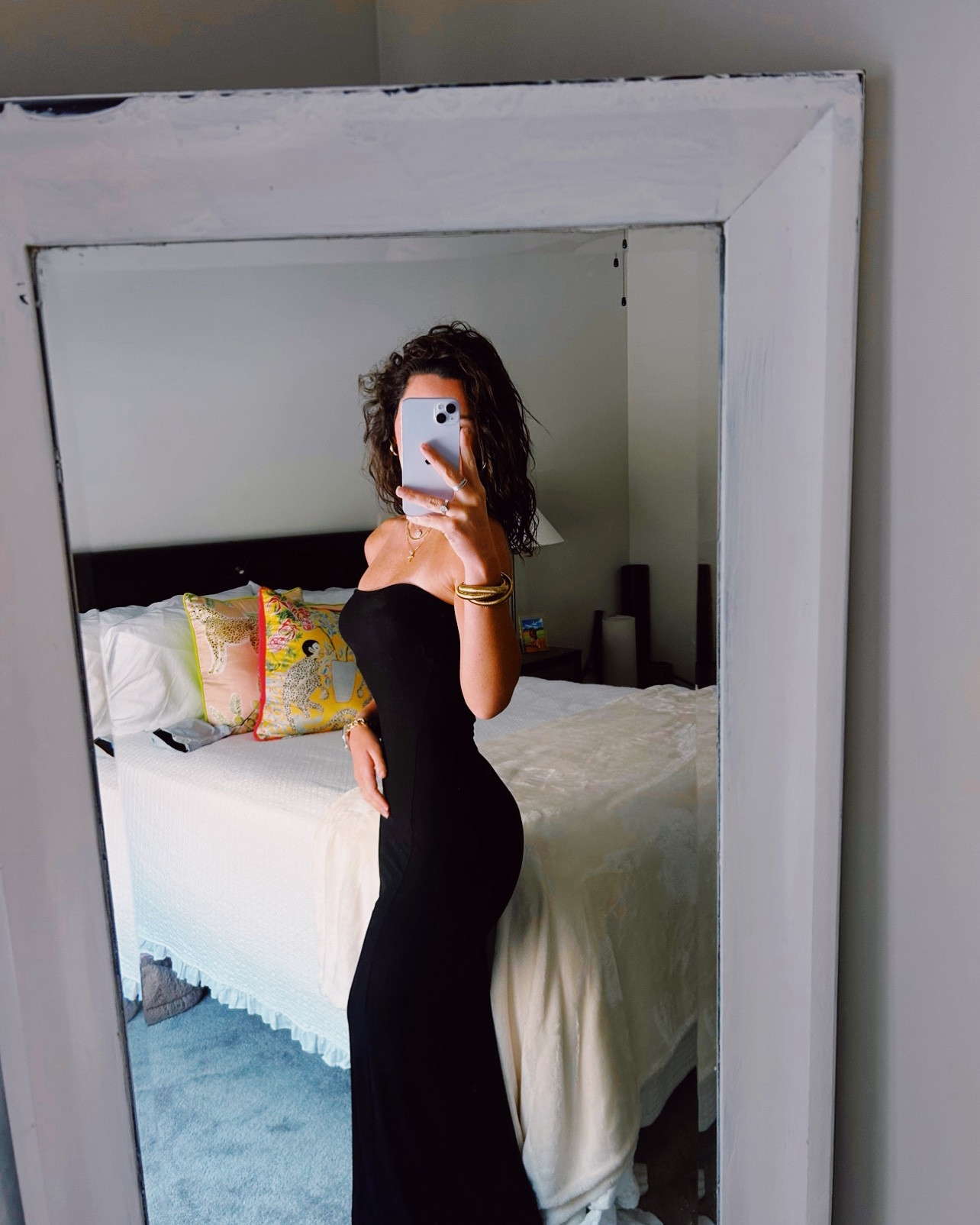 bridal shower 🖤📞🏴‍☠️🎬🦓 •• spaghetti strap dress turned strapless 🖤 

#LTKWedding #LTKStyleTip #LTKSeasonal