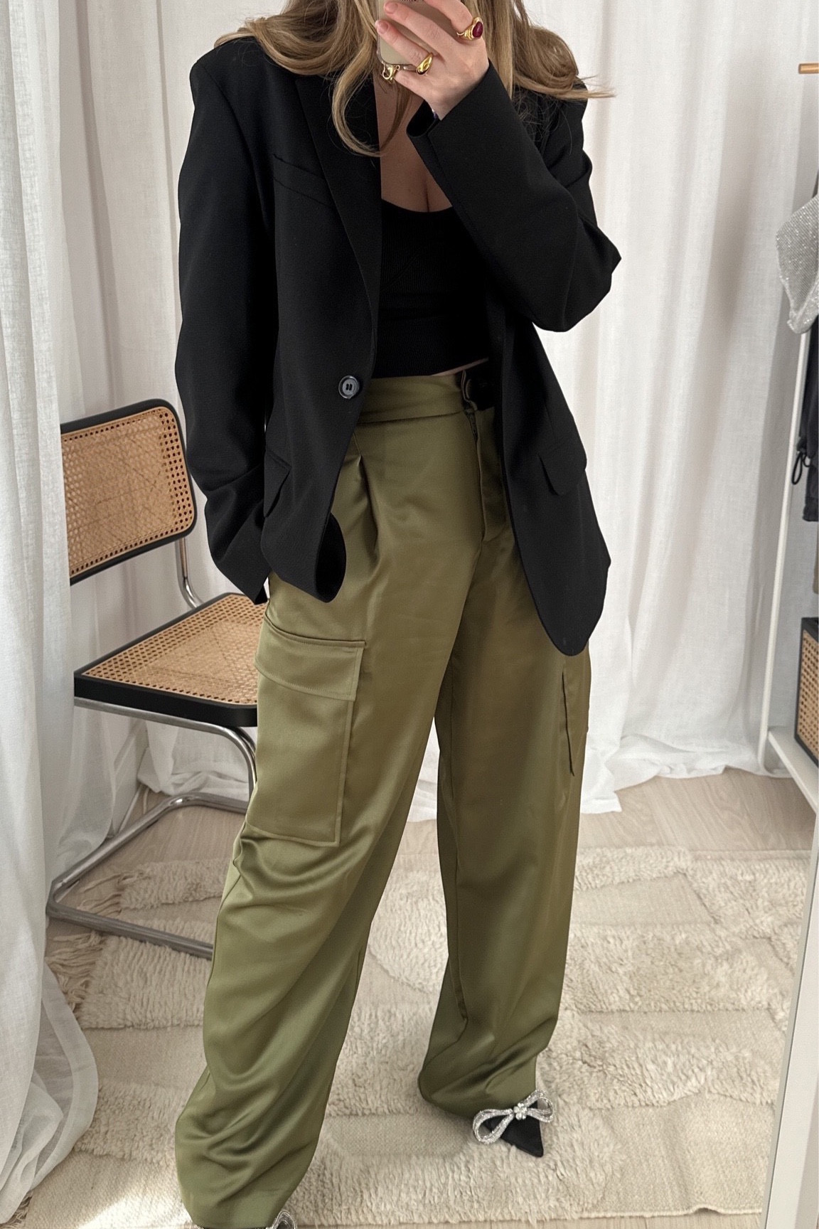 Elevated cargo pants OR How to do the cargo pants trend in your thirties. Love these designs in satin and silk to give the look a more refined and chic take ✨
Satin cargo pants | Silk cargo trousers | Combat pants | Wide legged trousers | Karen Millen | River Island | & Other Stories 

#LTKworkwear #LTKunder100 #LTKstyletip