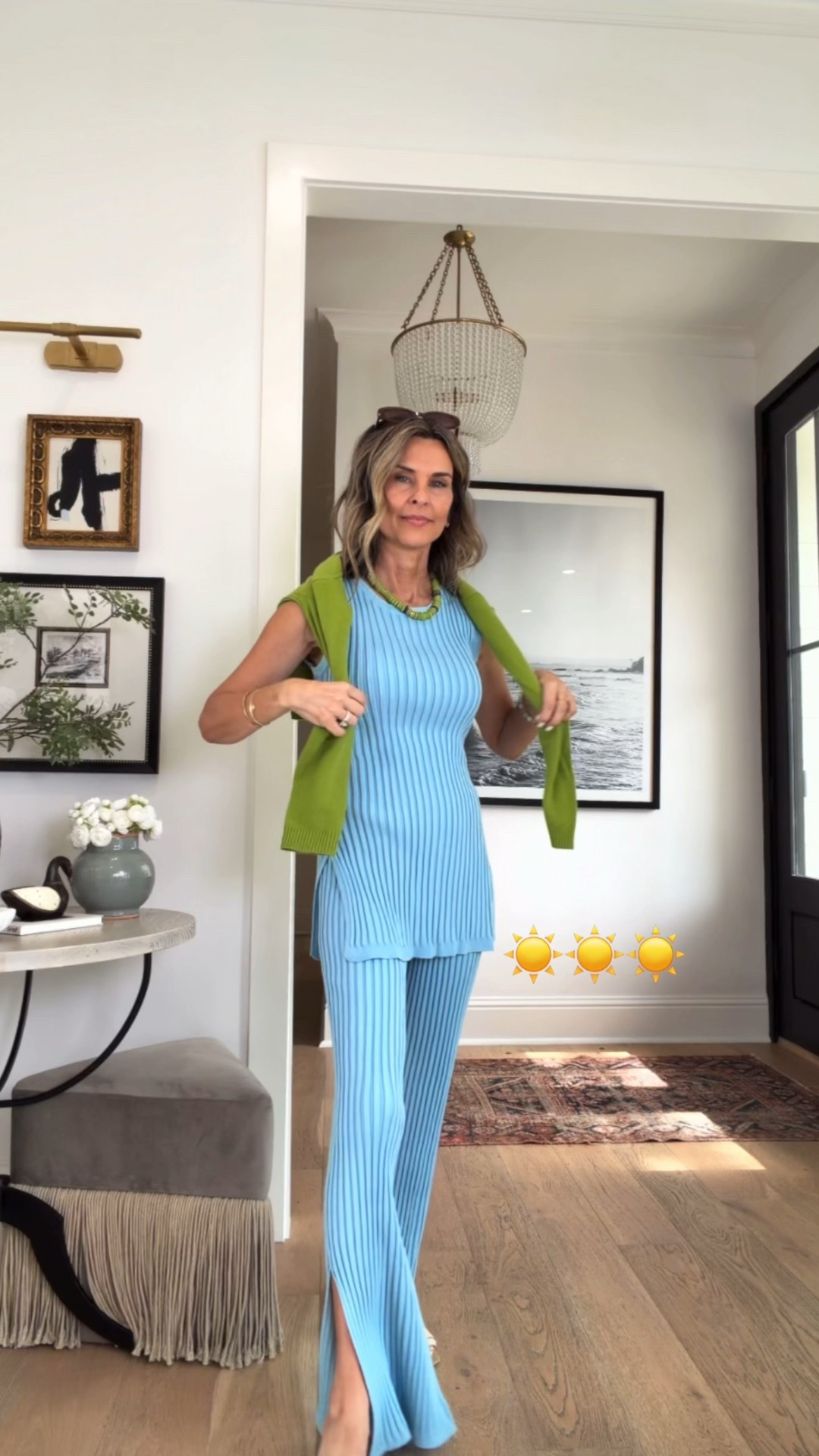 I’m 5’6’’.

Use for Discount Code TammySave35 at VICI
-Blue knit top S
-VICI blue knit pants size XS
-Butter yellow bag for Spring! 



#LTKootd #LTKgrwm #LTKOver40