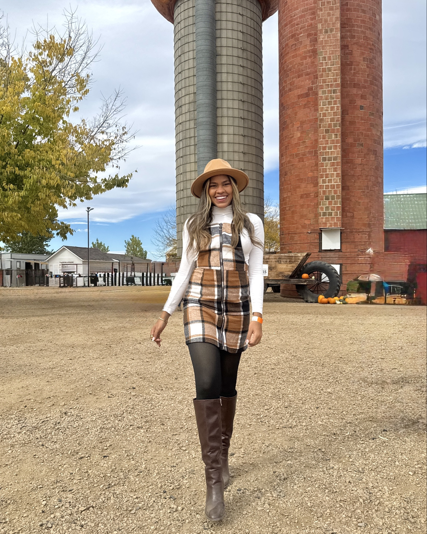 Pumpkin patch 🍁

#LTKSaleAlert #LTKFindsUnder50 #LTKSeasonal