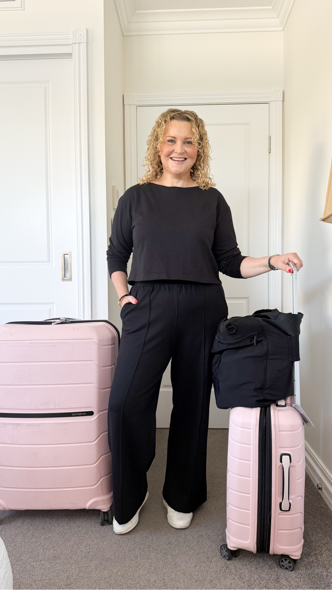 We’re off to the UK today! It’s a long 24 hours of travel ahead, so comfort is key. Both pieces are from country road. Similar items linked below. 

#LTKtravel