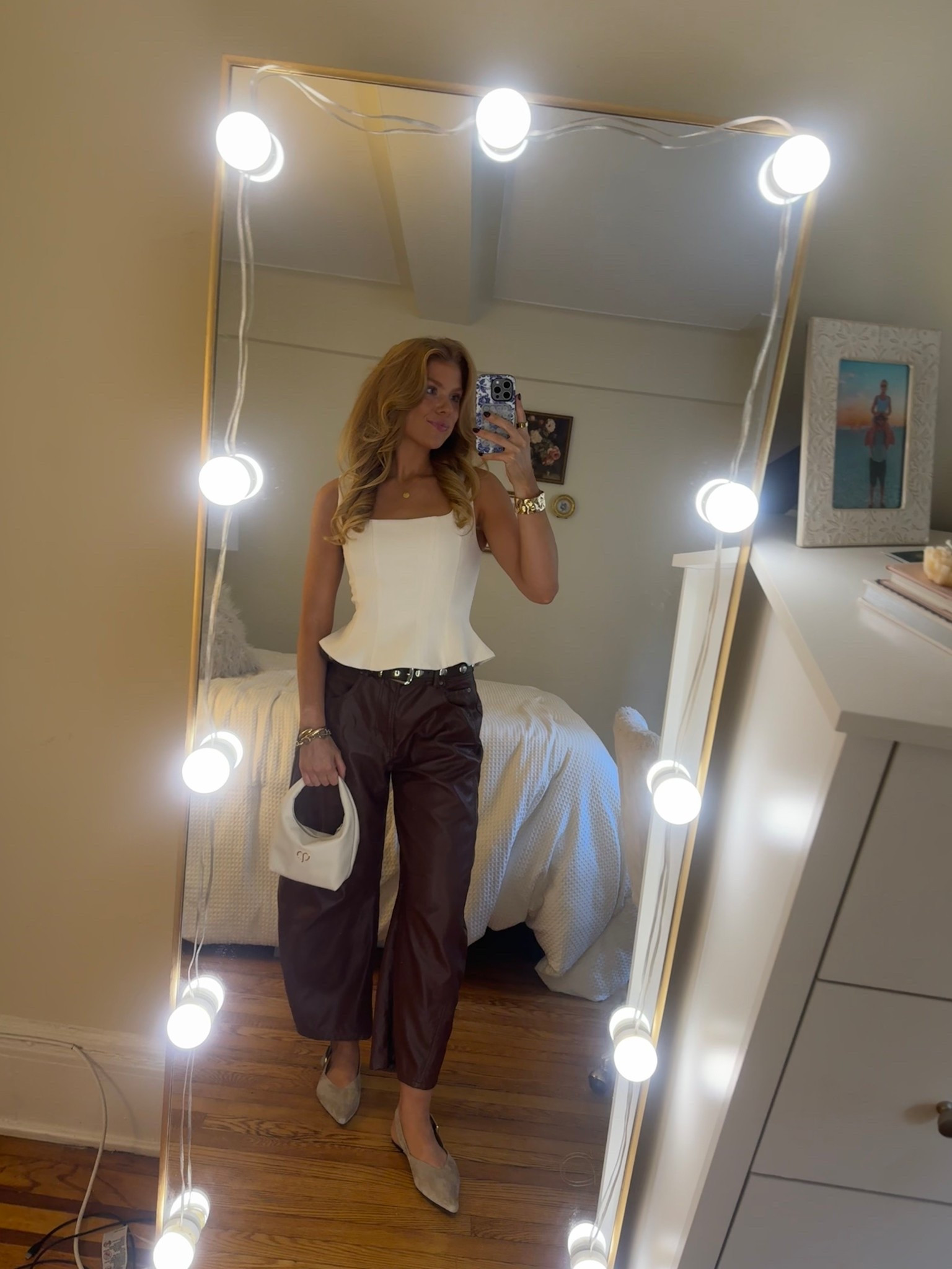 loving the barrel jean trans! loving that these are leather! 

#LTKShoeCrush #LTKSeasonal #LTKStyleTip