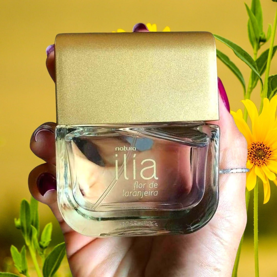 Ília Flor de Laranjeira Deo Parfum Feminino 50mlFloral envolvente que combina a luminosidade e o protagonismo da flor de laranjeira com notas de madeiras cremosas.

#LTKbeauty #LTKbrasil
