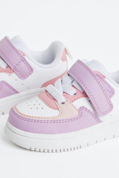 Sneakers | H&M (US + CA)