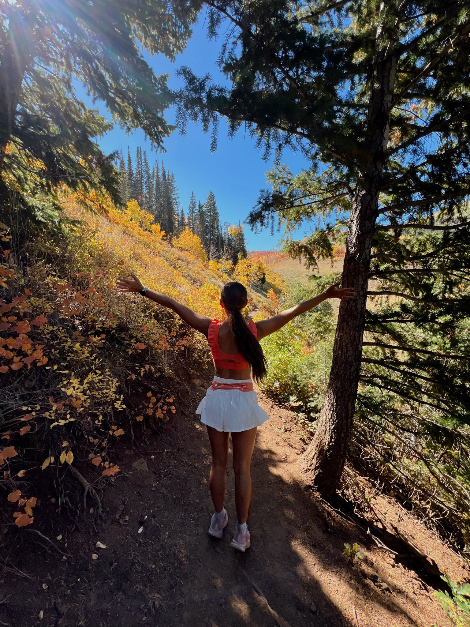 matching the fall leaves🍁

#LTKFitness #LTKActive #LTKSeasonal