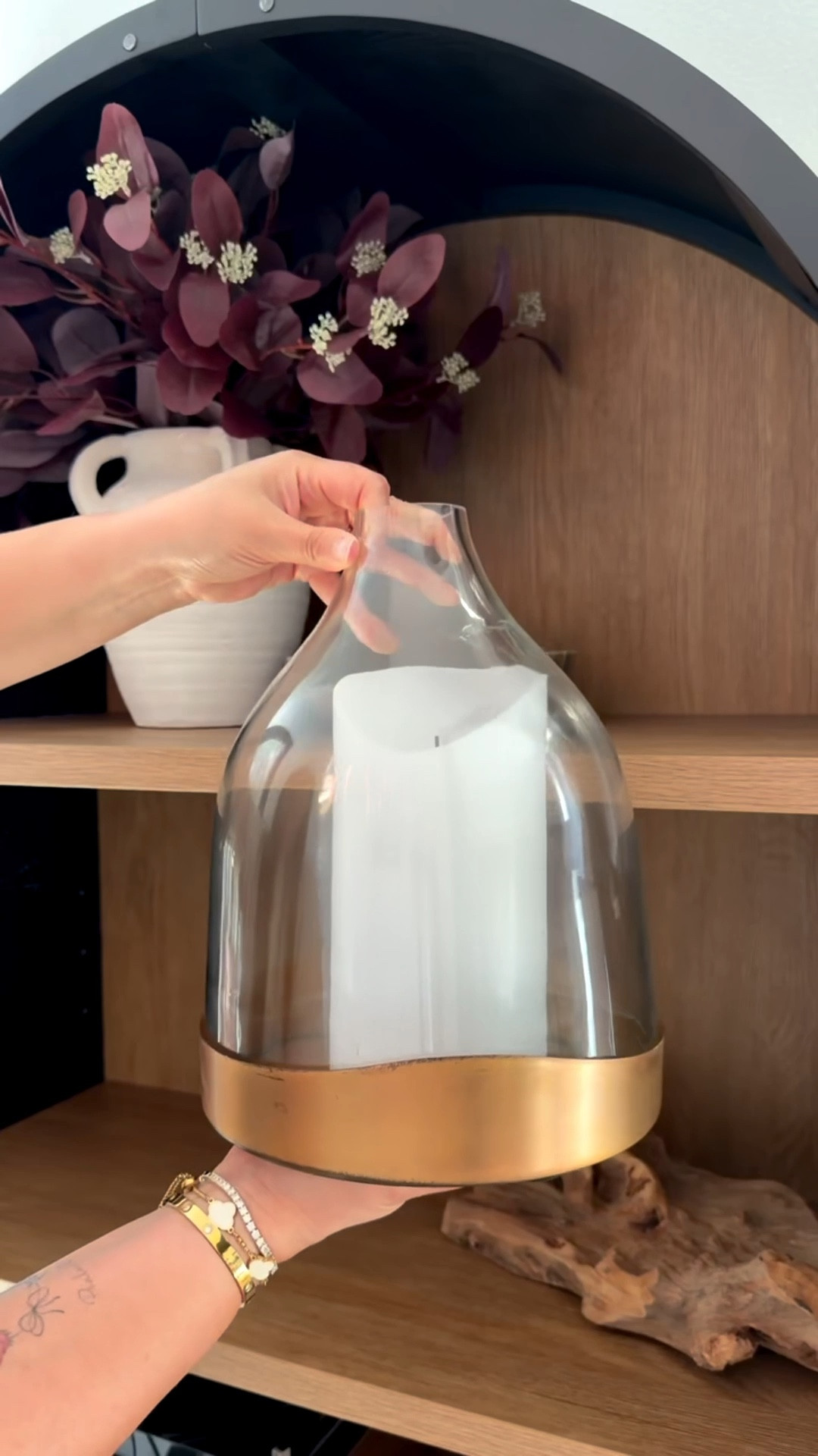 Convenient home finds that add luxe to my space 🙌😍



Home decor | wall art | glam home decor | luxe home | amazon finds | candle holders | home textures | affordable home decor | living room 

#LTKHome #LTKvlog #LTKSaleAlert