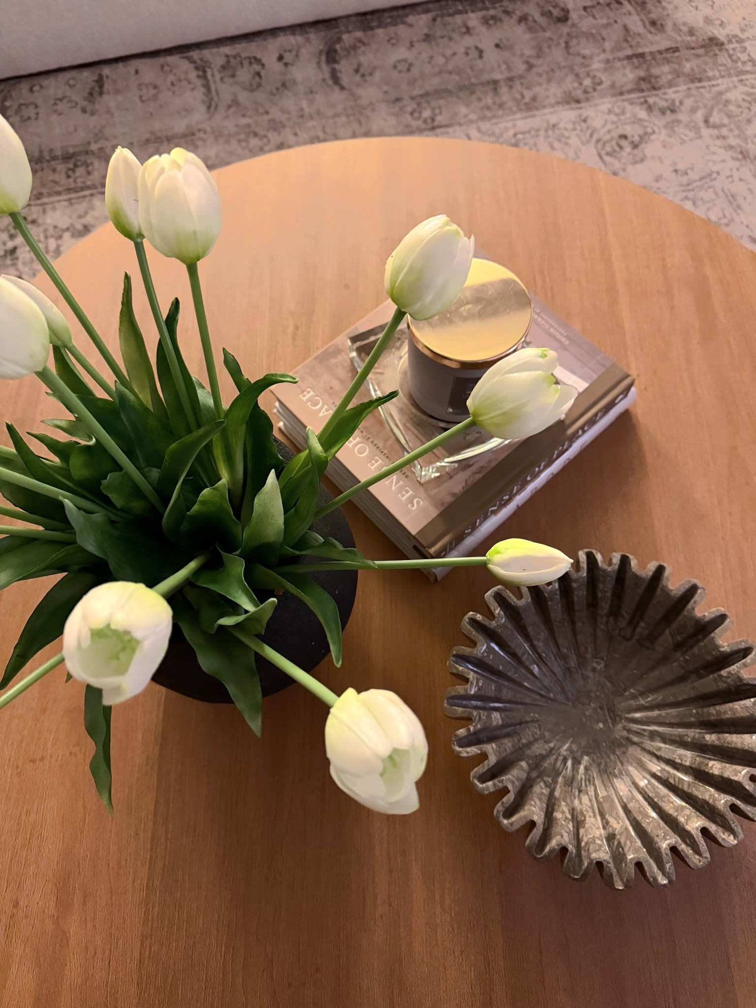 The most gorgeous faux floral from Amazon. These tulip stems are perfect for spring!! They look so real!!! Seriously, people ask me all the time if they’re real! They come in tons of beautiful colors too  

#LTKSaleAlert #LTKHome #LTKSeasonal