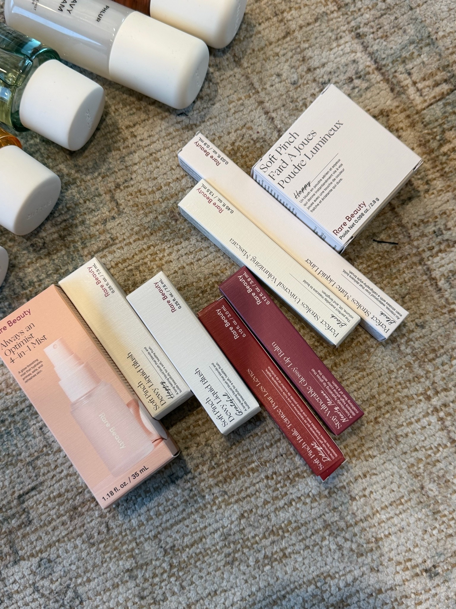 Rare beauty haul

Makeup haul 
Rare beauty 
Setting spray
Blush

#LTKselfcare #LTKTravel #LTKmorningroutine