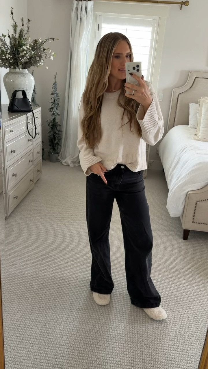 Cozy work from home OOTD!!

OOTD / Cozy / Comfortable Fashion / Errand Running / Affordable Fashion / Budget / Winter Fashionn

#LTKFindsUnder50 #LTKFindsUnder100 #LTKootd