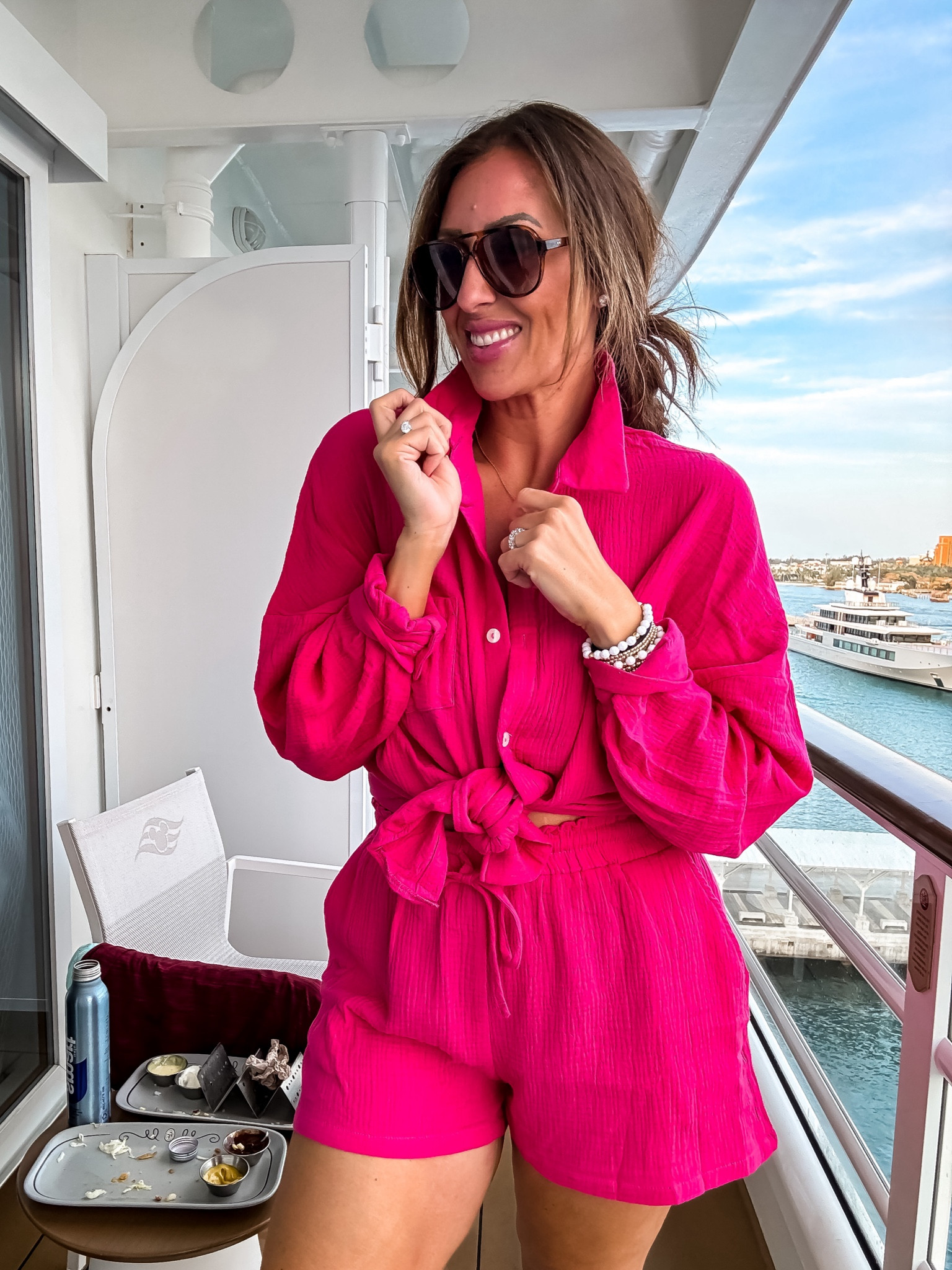 Amazon set size large hot pink 


#LTKsalealert #LTKfindsunder50 #LTKmidsize