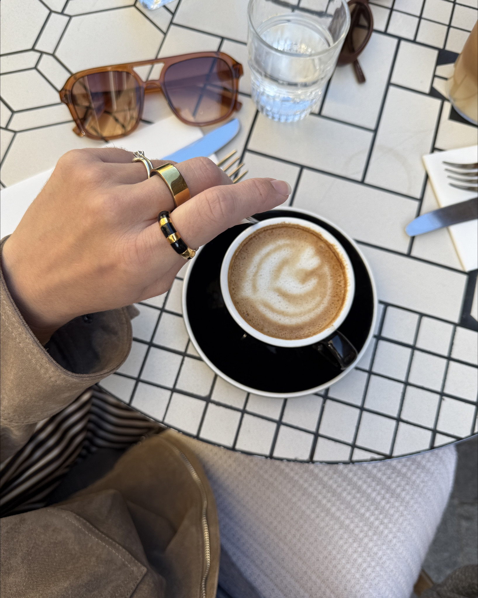Added the smartest piece of jewellery to my everyday stack. 
Movement, sleep, cycle and more, I’m already obsessed. 
*very kindly gifted, use code LAURENPOPS10 for discount. 


#LTKfitness #LTKluxury #LTKgiftguide