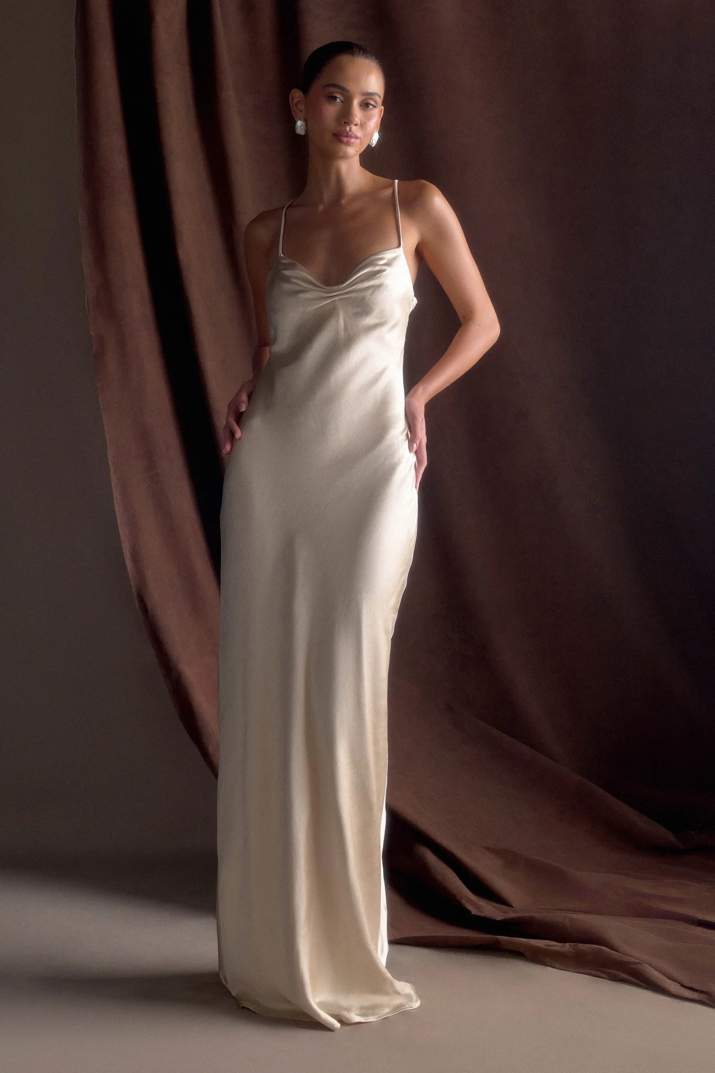 Sweetheart Satin Maxi Dress - Champagne | MESHKI US