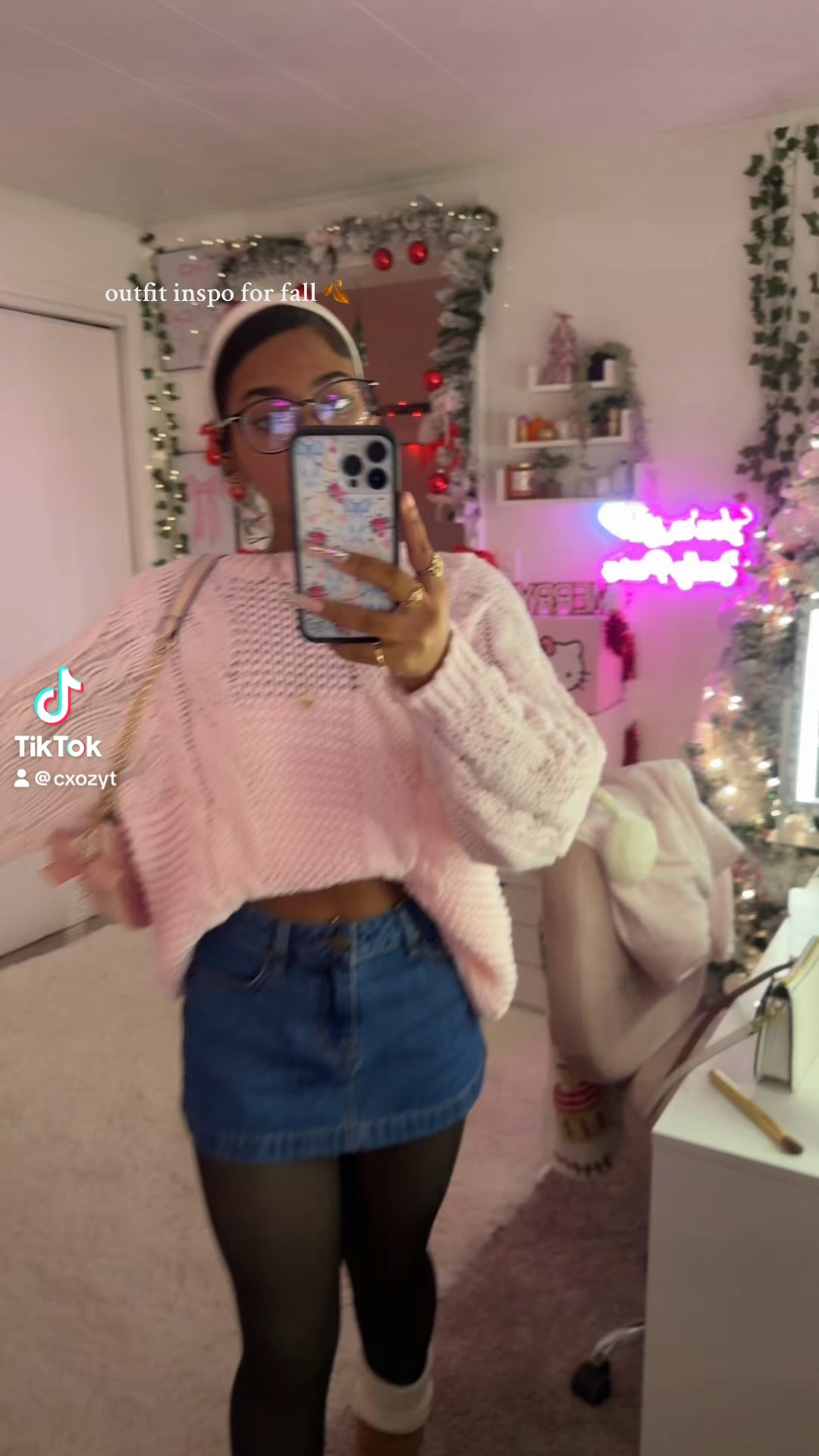 Fall outfit inspo! Use code CXOZYT20 for $$ off your princess Polly order 🍂✨
Sweater size - xs/s
Tube top - Us 2
Miniskirt- US 2

#LTKHoliday #LTKU #LTKSeasonal