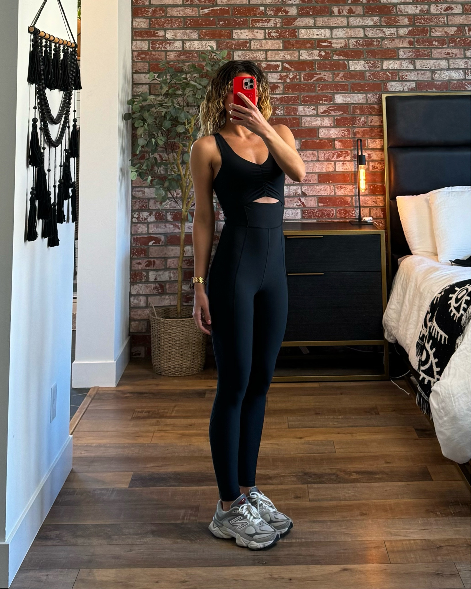 Abercrombie winter haul! | YPB sculptLUX Full-Length Cinch-Front Sweetheart Onesie (Onyx, XS)

#LTKstyletip #LTKfitness #LTKSeasonal