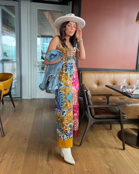 Current fave SPRING JUMPSUIT perfect for country concerts and trips to Nashville! In size XS 

#LTKtravel #LTKFestival #LTKstyletip
