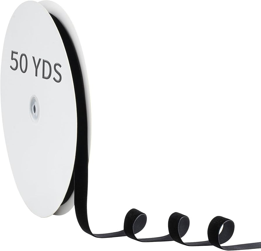 Amazon.com: IBEEDOW Black Velvet Ribbon 5/8" x 50Yards for Christmas Tree Single Face Vintage Vel... | Amazon (US)