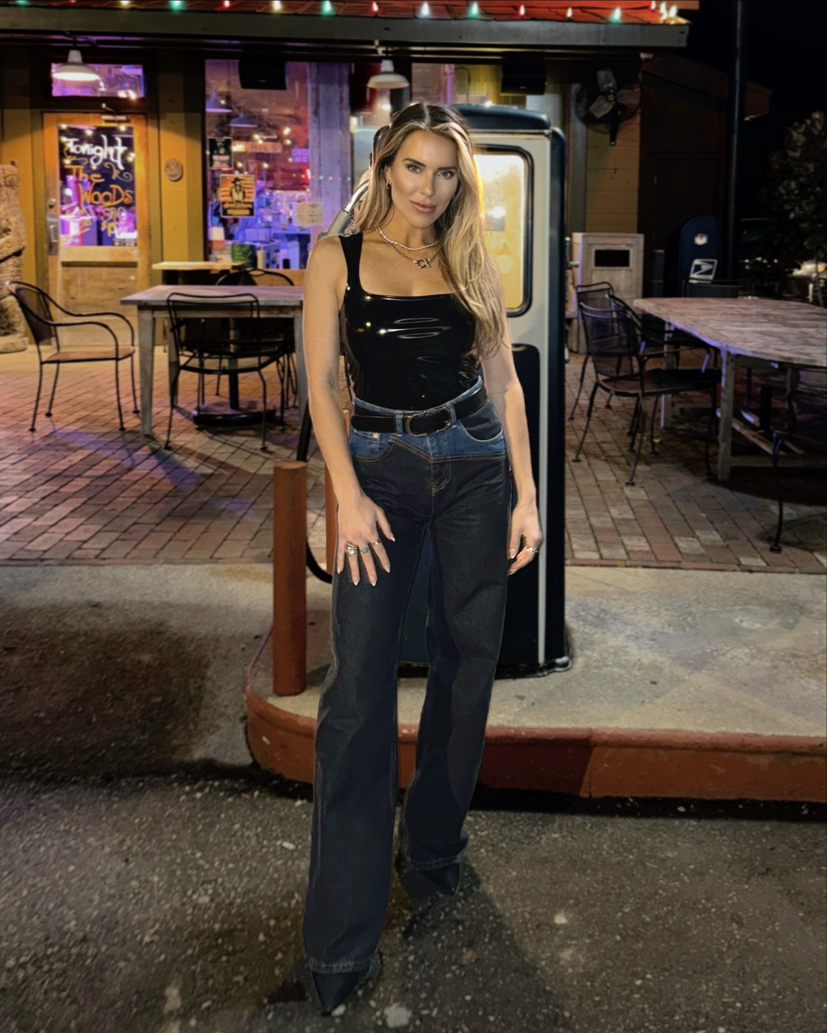 GNO in Tennessee🖤
Belt is from Stylish Equestrian 

#jeans #piral #denim 



#LTKgrwm #LTKootd #LTKSeasonal