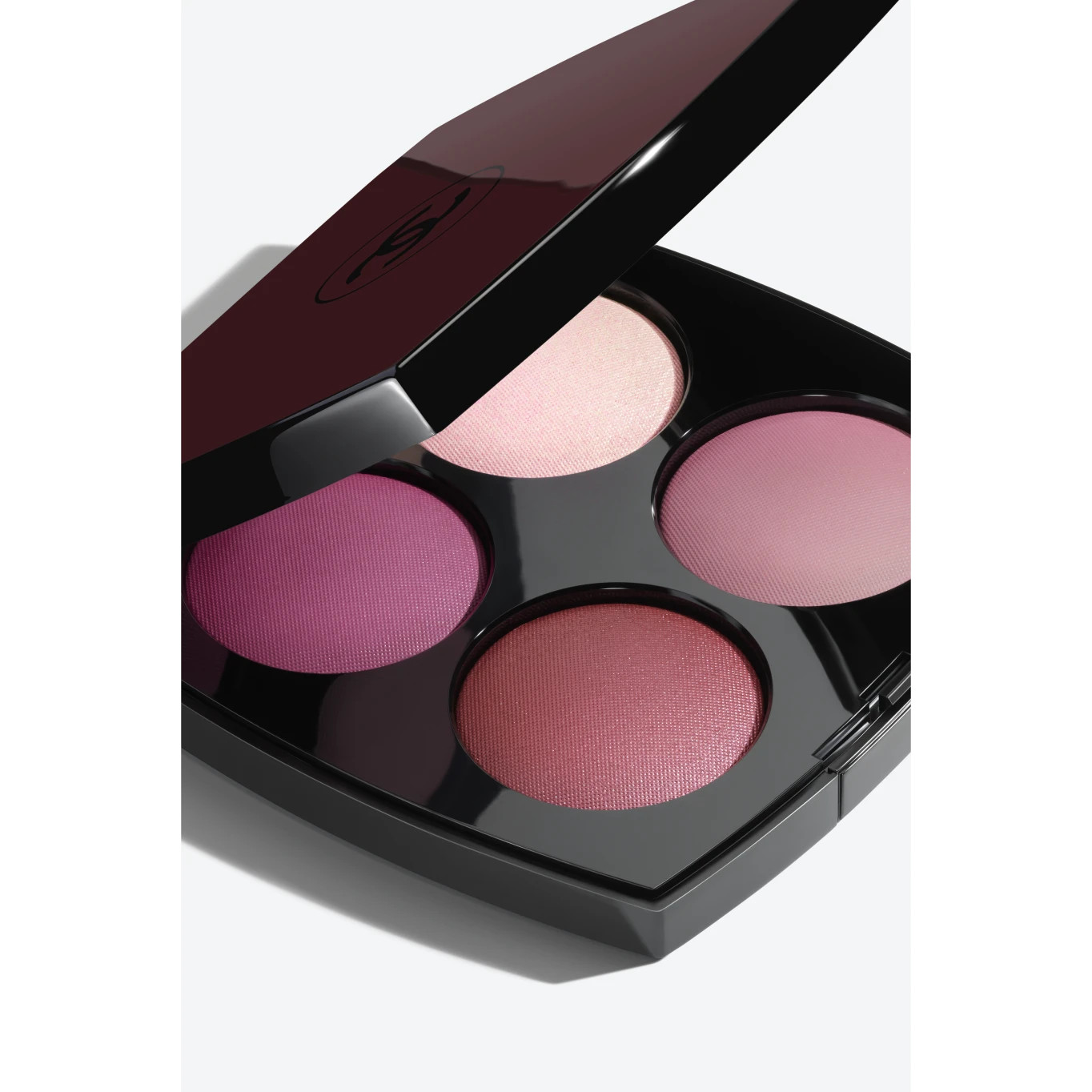 ROUGE NOIR CONFIDENCE Eyeshadow and blush palette  | CHANEL | Chanel, Inc. (US)
