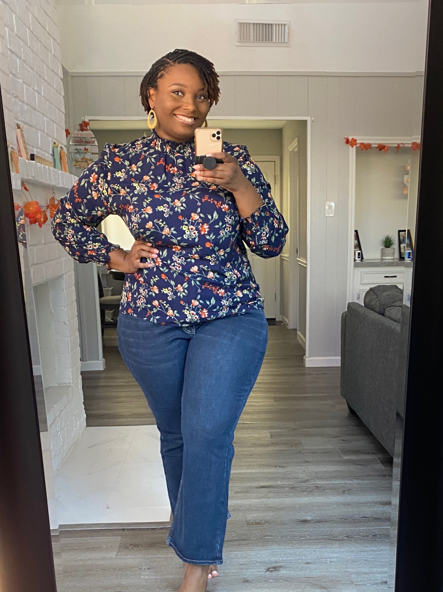 BloomChic try on!
Use code REBECCAFORTE15 for 15% off
Top is 18/20, jeans are size 22


#LTKunder50 #LTKcurves #LTKHoliday