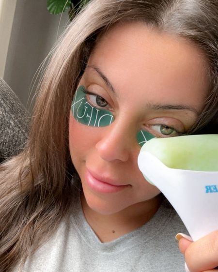 Morning de-puff 🙂‍↕️ I’m IN LOVE with these silicone forever eye patches by Dieux! So much better than the single use eye masks. Slather on your favorite eye cream(s) & pop these on! Using an ice roller on top is top tier 🧊


Amazon fashion. Target style. Walmart finds. Maternity. Plus size. Winter. Fall fashion. White dress. Fall outfit. SheIn. Old Navy. Patio furniture. Master bedroom. Nursery decor. Swimsuits. Jeans. Dresses. Nightstands. Sandals. Bikini. Sunglasses. Bedding. Dressers. Maxi dresses. Shorts. Daily Deals. Wedding guest dresses. Date night. white sneakers, sunglasses, cleaning. bodycon dress midi dress Open toe strappy heels. Short sleeve t-shirt dress Golden Goose dupes low top sneakers. belt bag Lightweight full zip track jacket Lululemon dupe graphic tee band tee Boyfriend jeans distressed jeans mom jeans Tula. Tan-luxe the face. Clear strappy heels. nursery decor. Baby nursery. Baby boy. Baseball cap baseball hat. Graphic tee. Graphic t-shirt. Loungewear. Leopard print sneakers. Joggers. Keurig coffee maker. Slippers. Blue light glasses. Sweatpants. Maternity. athleisure. Athletic wear. Quay sunglasses. Nude scoop neck bodysuit. Distressed denim. amazon finds. combat boots. family photos. walmart finds. target style. family photos outfits. Leather jacket. Home Decor. coffee table. dining room. kitchen decor. living room. bedroom. master bedroom. bathroom decor. nightsand. amazon home. home office. Disney. Gifts for him. Gifts for her. tablescape. Curtains. Apple Watch Bands. Hospital Bag. Slippers. Pantry Organization. Accent Chair. Farmhouse Decor. Sectional Sofa. Entryway Table. Designer inspired. Designer dupes. Patio Inspo. Patio ideas. Pampas grass.  


#LTKfindsunder50 #LTKeurope #LTKwedding #LTKhome #LTKbaby #LTKmens #LTKsalealert #LTKfindsunder100 #LTKbrasil #LTKworkwear #LTKswim #LTKstyletip #LTKfamily #LTKU #LTKbeauty #LTKbump #LTKover40 #LTKitbag #LTKparties #LTKtravel #LTKfitness #LTKSeasonal #LTKshoecrush #LTKkids #LTKmidsize #LTKVideo #LTKFestival #LTKGiftGuide #LTKActive #LTKxMadewell