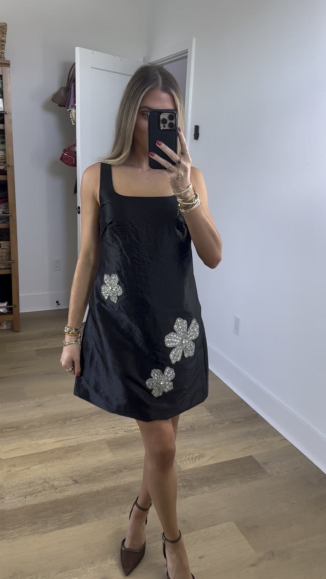 Holiday Outfit Inspo @walmart 😆 I stand by the fact that fall and winter Walmart clothes are the best they ever release everything is so cute while sticking to our budget and plays on all the trends too like longline cardigans, knits, and bold colors. Cannot believe these are actually from Walmart 😏Everything is under $38 and I am 5’4” size 24 waist for reference. @WalmartFashion

What I ordered: Madden NYC Women's Mesh Pointed Toe Heels, Size 8; Time and Tru Women's Solid Toggle Poncho, Medium Heather Grey, Size S/M; Scoop Women’s Embellished Taffeta Mini Dress, Size XS; Scoop Women’s Oversized Cable Knit Sweater, Midweight, Size XS; Scoop Women's Front Maxi Cardigan Sweater, Midweight, Size XS; No Boundaries Sequin Hot Shorts 2.5'' Inseam, Size XXS; Scoop Women's Rib Knit Seamed Maxi Dress, Size XS; Free Assembly Women’s Beaded Sweater Dress, Size XS; No Boundaries Fashion Icon Sweater, Size S; Madden NYC Women’s Drop Waist Dress with Long Sleeves, Size XXS; Free Assembly Women's Beaded Sleeveless Midi Sweater Dress, Size XS; Chaps Men's Cotton Novelty Holiday Crewneck Sweater, Size M

#walmartfinds #walmart #walmartfashion #walmarthaul #walmartclothing #winterfashion #winterclothinghaul #fallclothinghaul #fallhaul #walmartstyle #fyp #walmartfashion2025 #walmartfallfashion walmart haul, walmart clothing haul, affordable fashion, clothing haul, fall clothing haul, winter clothing haul, walmart fashion, walmart finds, walmart fashion 2025. @walmartstyle 


#LTKFindsUnder50 #LTKWedding #LTKHoliday