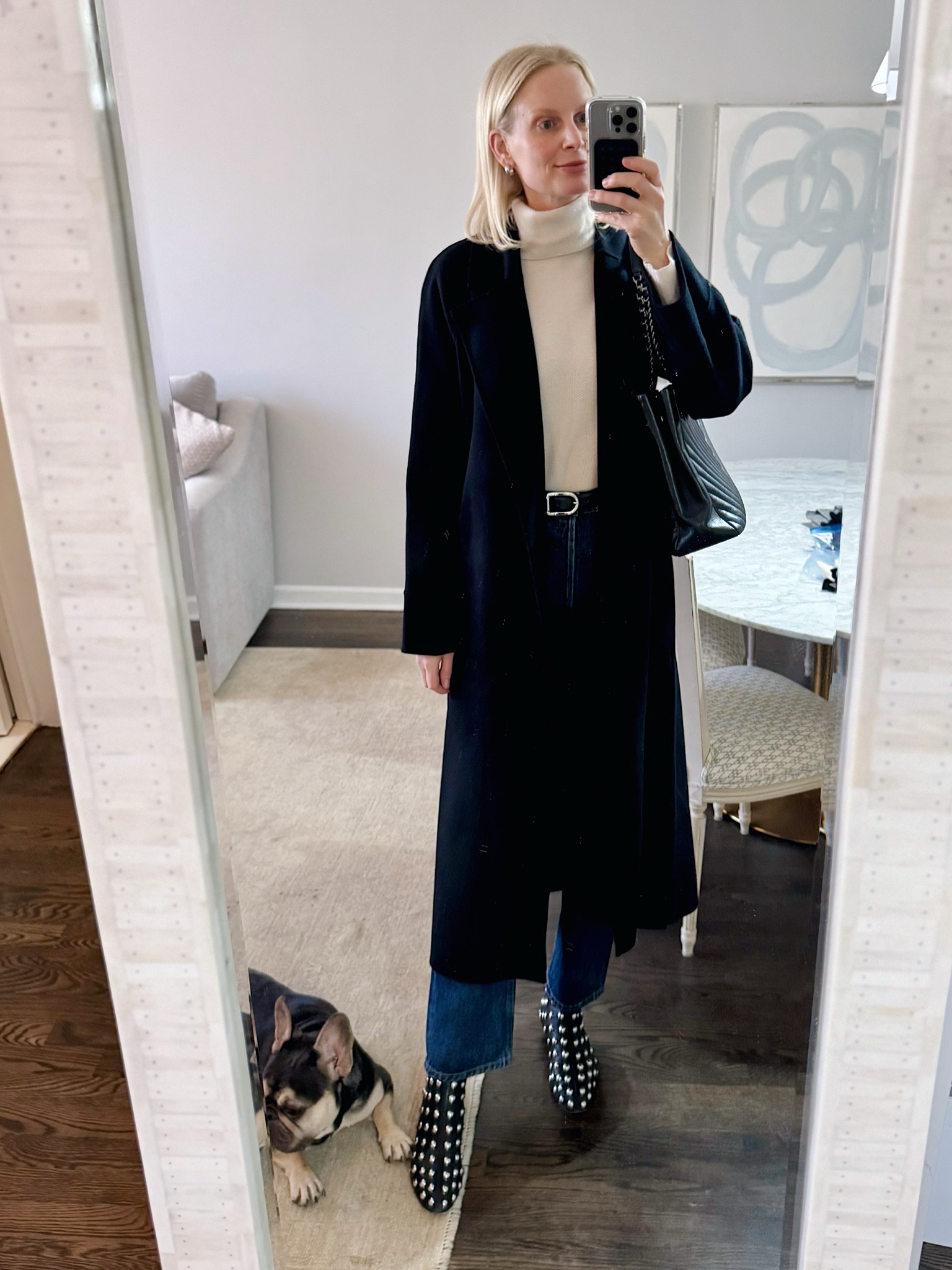 Today’s look for some errands + shopping! Sweater is old, tote is Chanel 🖤

#LTKShoeCrush #LTKFindsUnder50 #LTKStyleTip