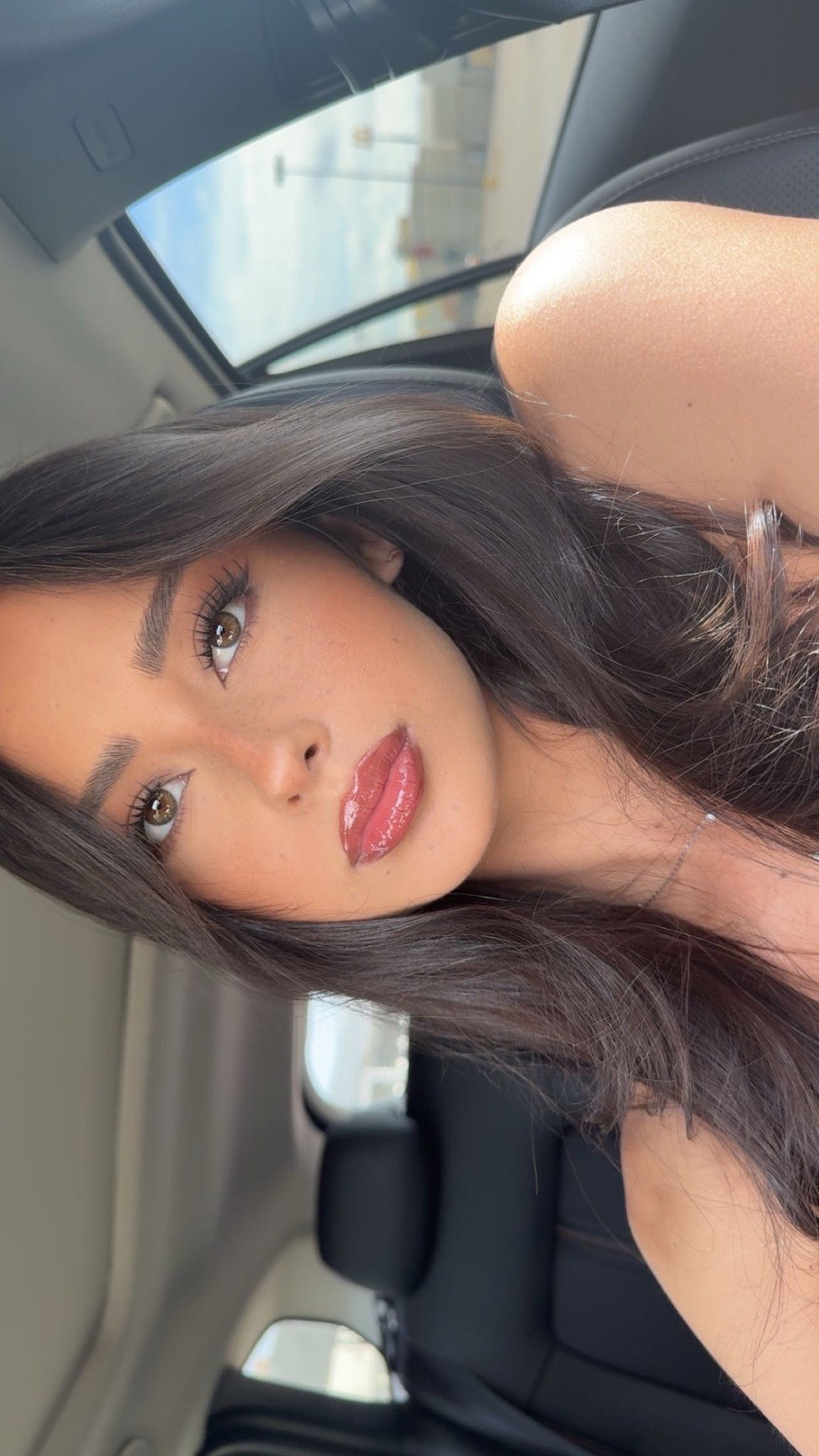 no blush makeup look ✨

#LTKFindsUnder50 #LTKgrwm #LTKBeauty