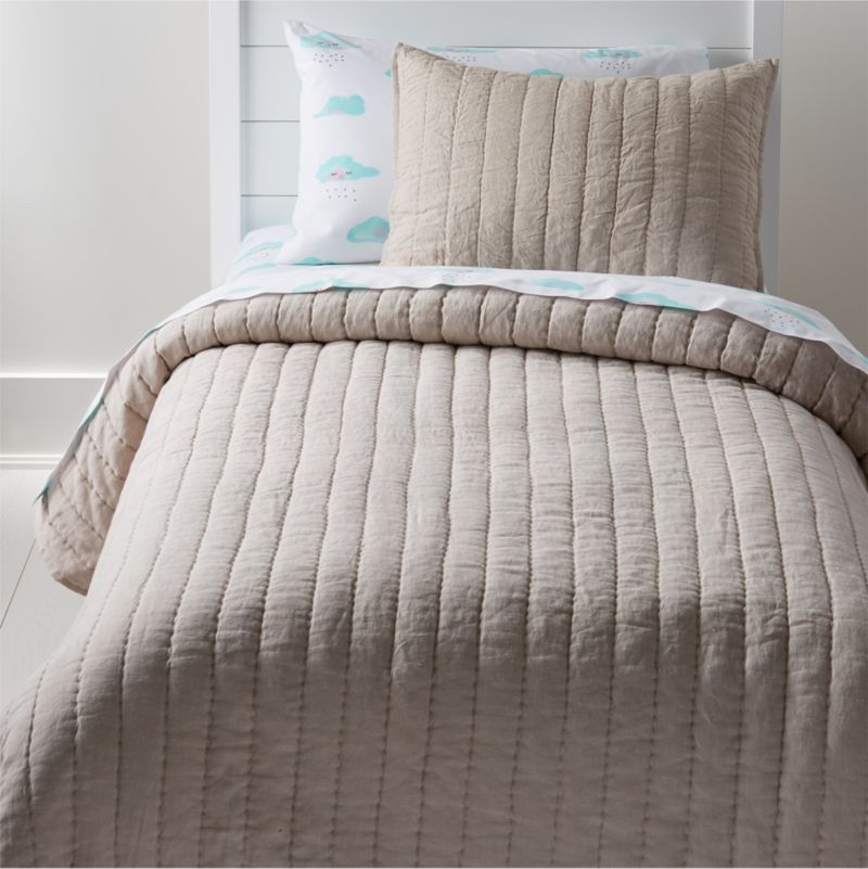 Linen Grey Twin Quilt + Reviews | Crate and Barrel | Crate & Barrel