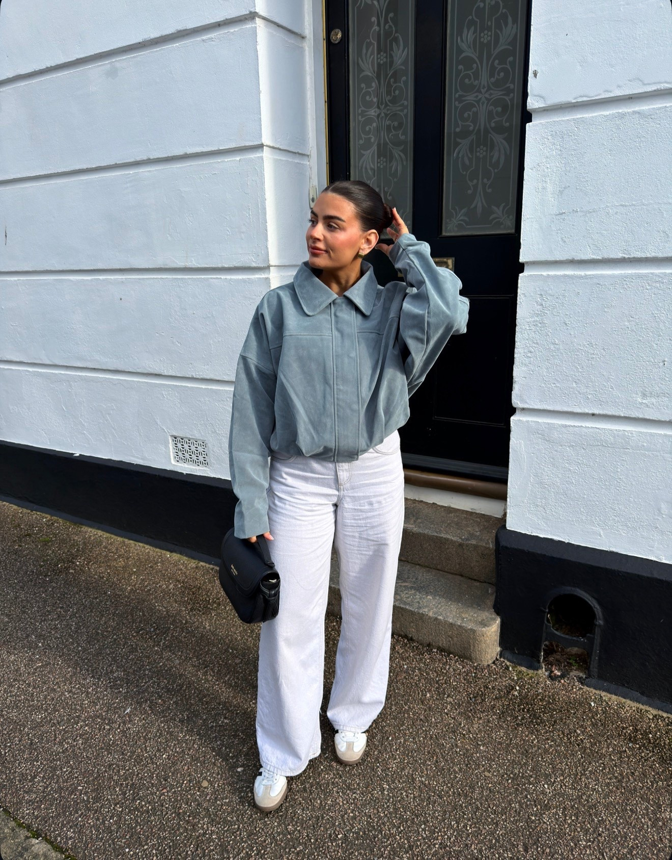 Spring jacket 🩵 

Bomber jacket, suede jacket, spring, ootd, spring jacket

#LTKootd