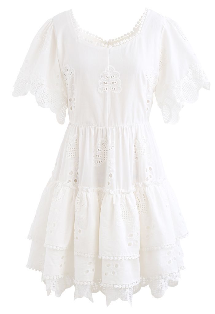 Sweetheart Neck Embroidered Eyelet Cotton Dress | Chicwish