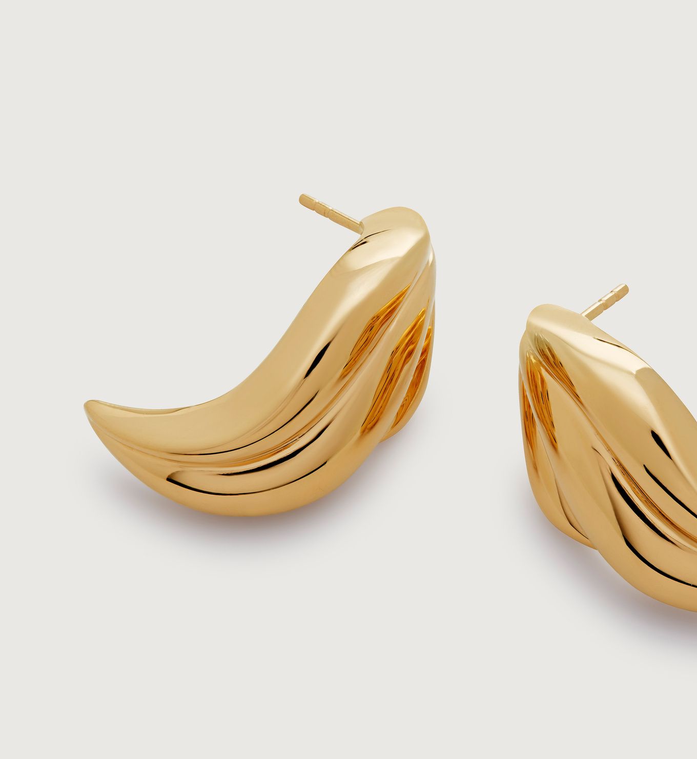 Swirl Bold Stud Earrings | Monica Vinader (Global)