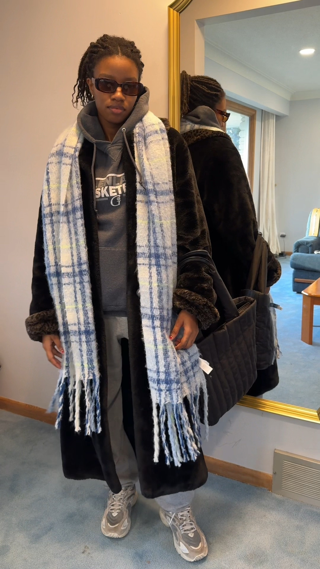 Why not look good while running errands 🤷🏾‍♀️

#LTKcanada #LTKstyletip #LTKwinter