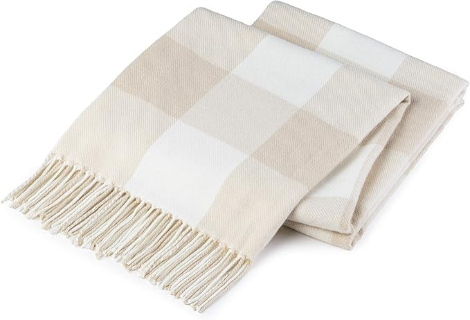 Buffalo Plaid Throw Blanket for Couch - Farmhouse Throw with Check Pattern - Soft Woven with Deco... | Amazon (US)