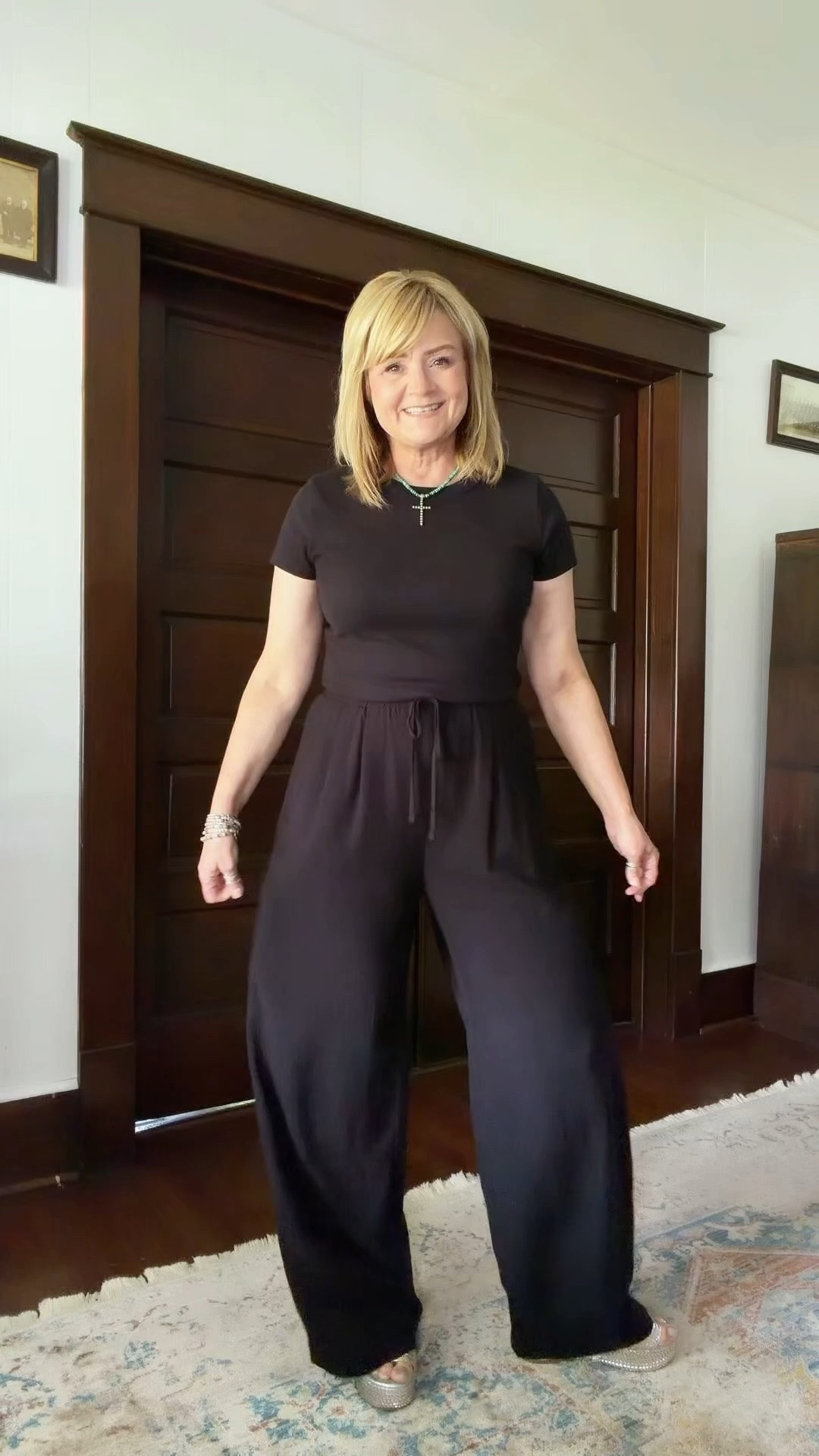 These pants for summer!!!  I’m 5’4” if you’re taller than me you NEED these pants.  I need a heel.