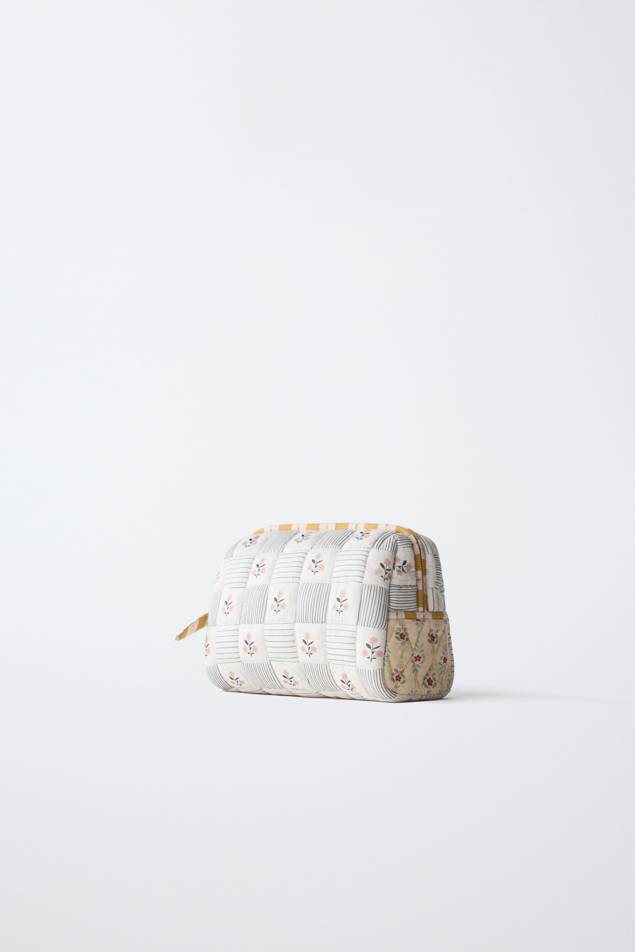 QUILTED MATERNITY TOILETRY BAG | Zara US